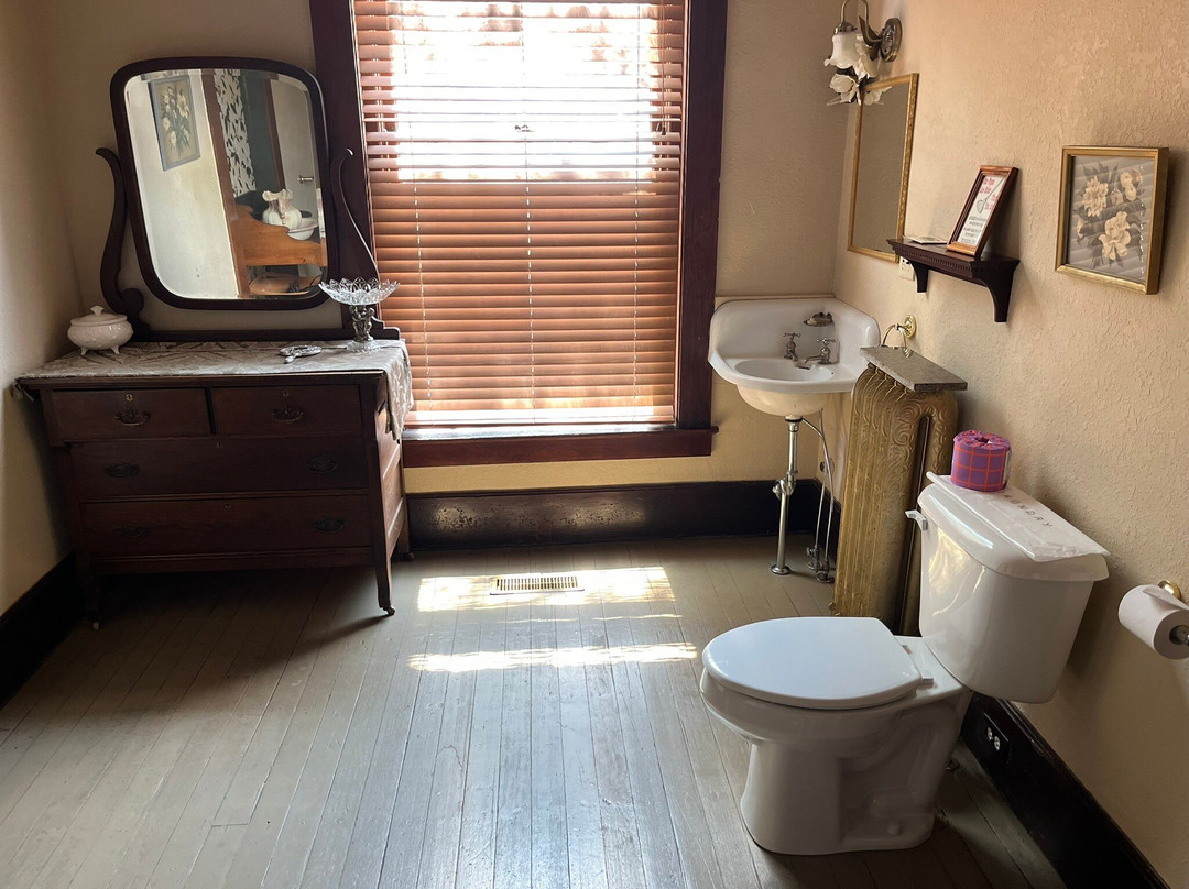 The Historic Occidental Hotel & Saloon主图