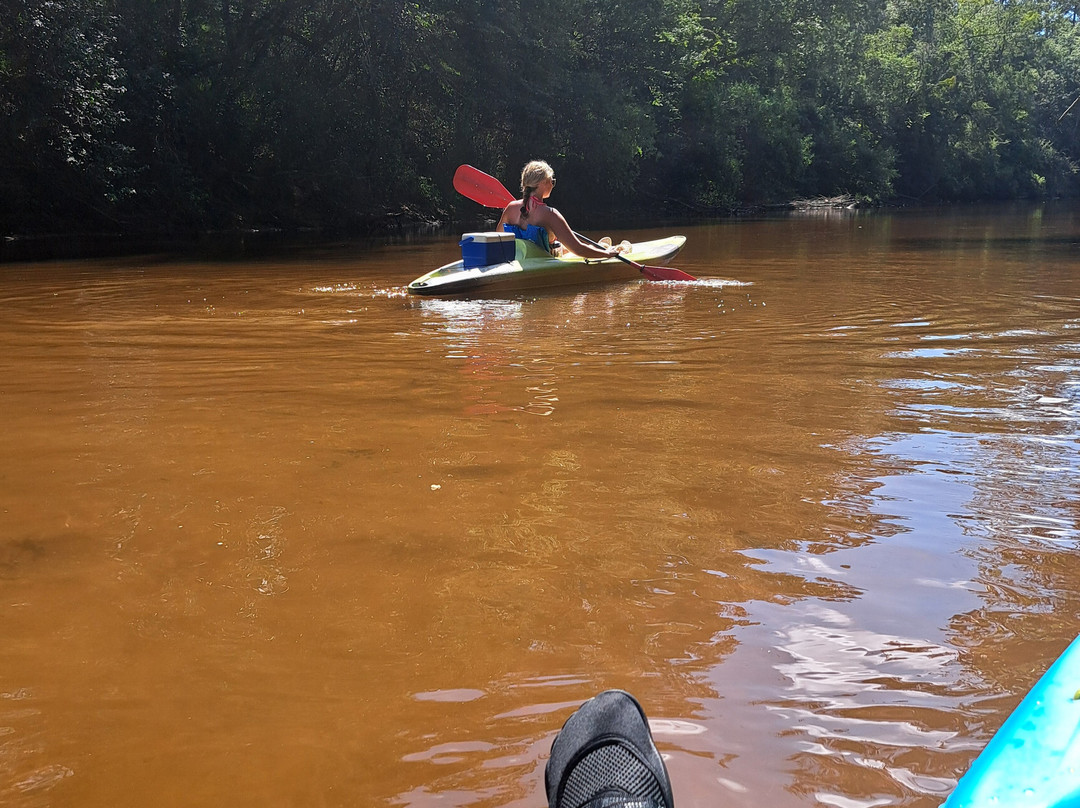 Black Creek Canoe Rental-Brooklyn必去景点