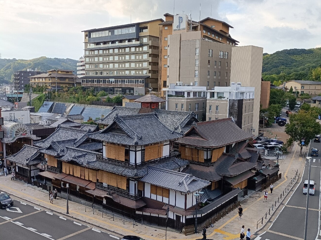 Shinrokaku-松山市必去景点