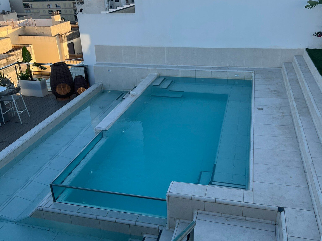 帕尔马中心怡思得酒店主图