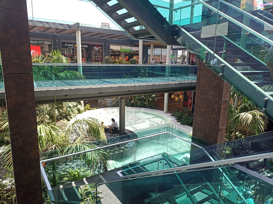 Centro Comercial Lanzarote Open Mall-阿雷西费必去景点