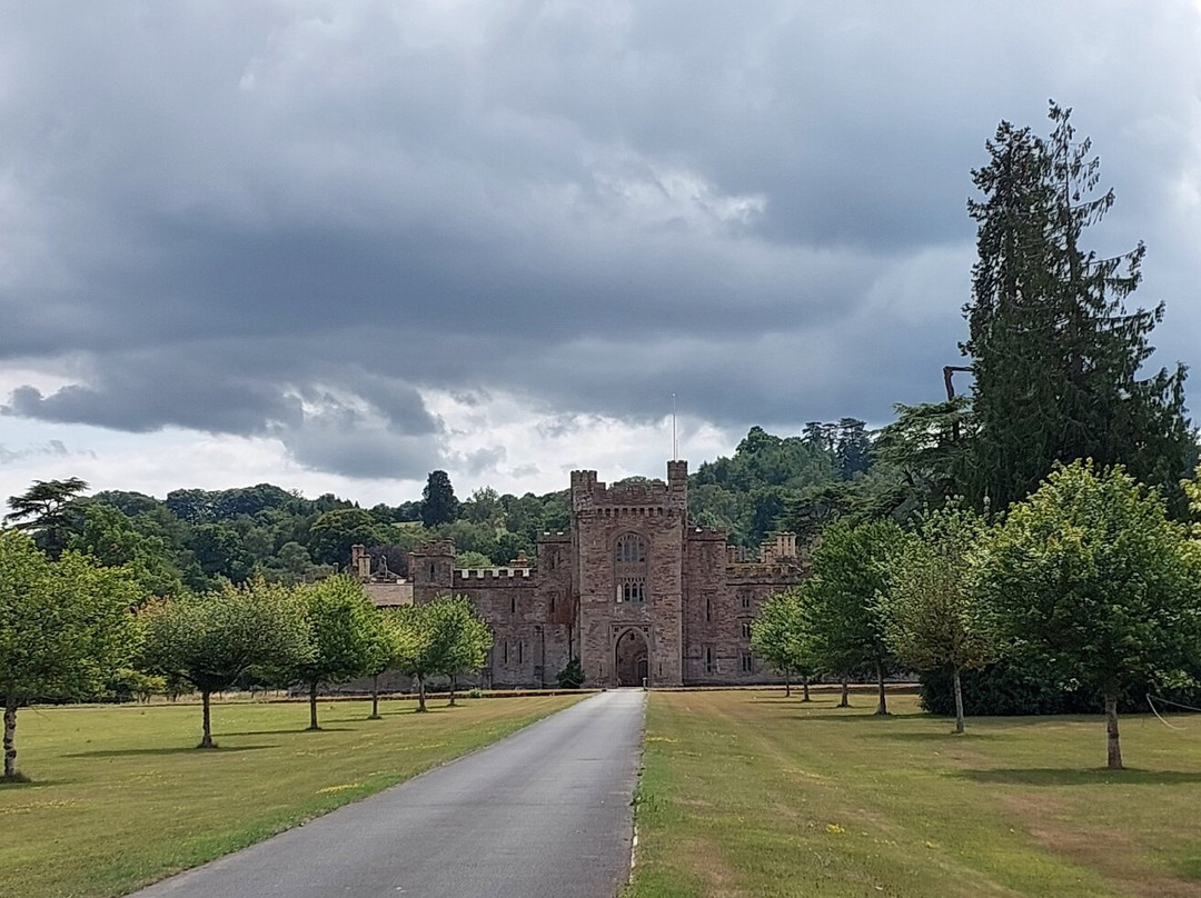 Hampton Gardens-Hope Under Dinmore必去景点