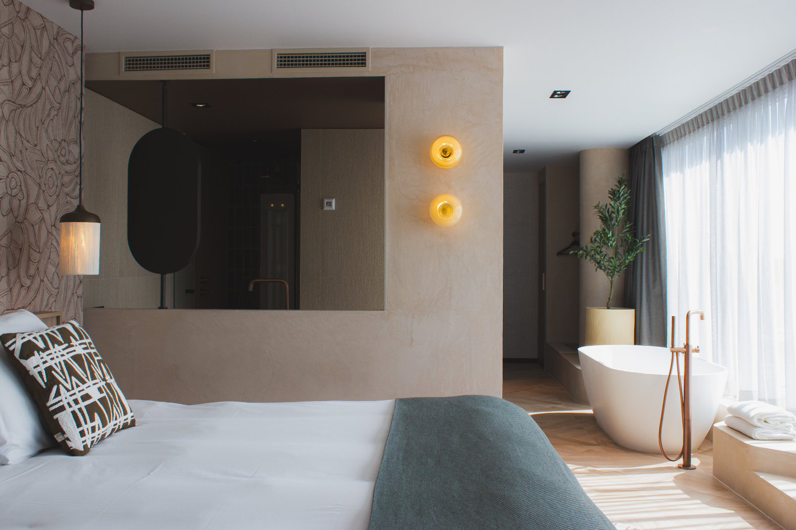 温泉2000酒店-客卧