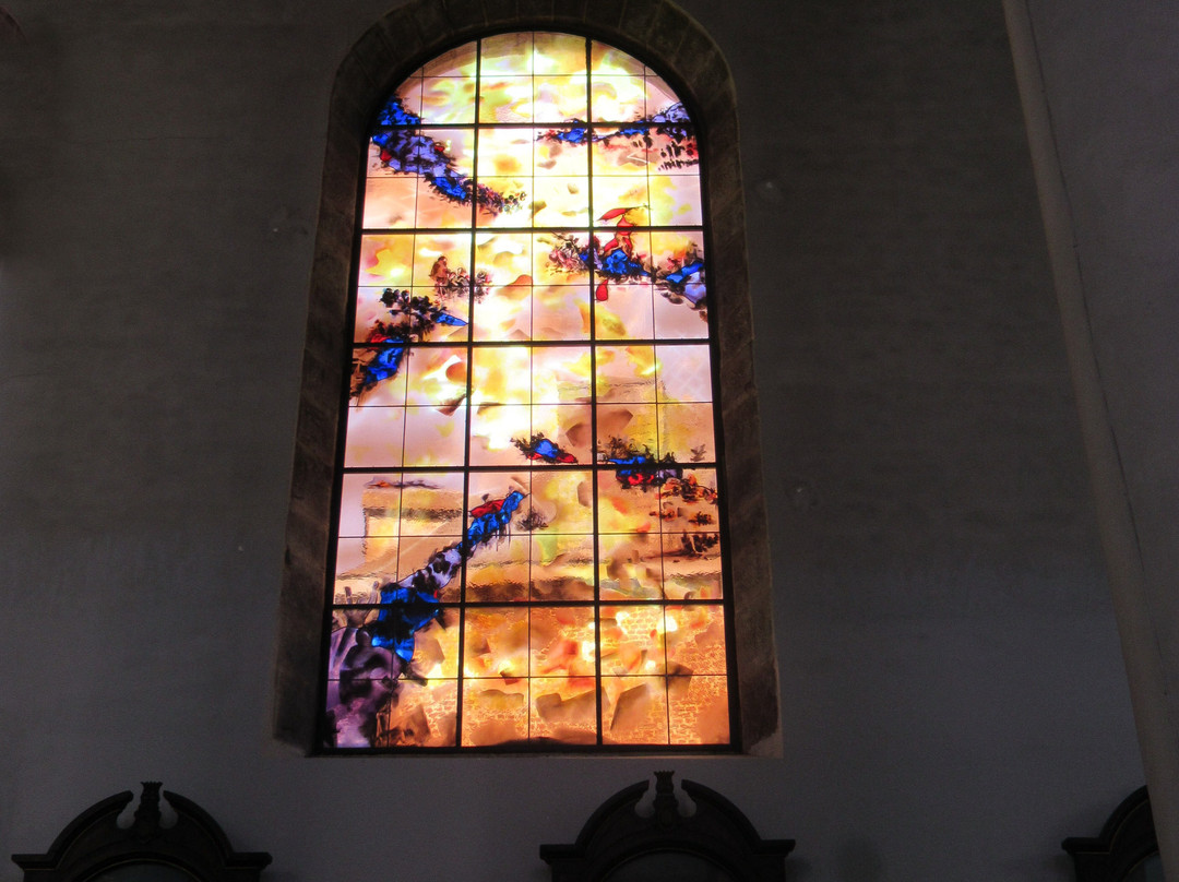 Église Saint Hilaire-Givet必去景点