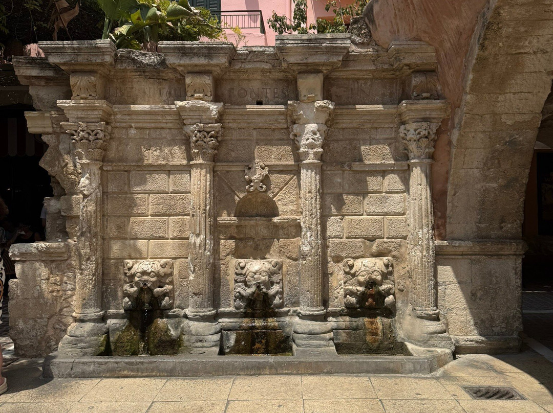 Rimondi Fountain-雷斯蒙必去景点