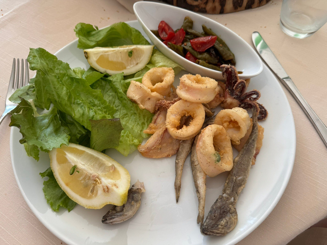 Re Restaurant