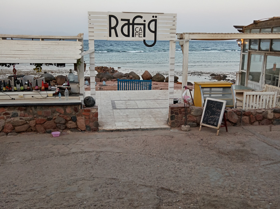 达哈卜酒店主图