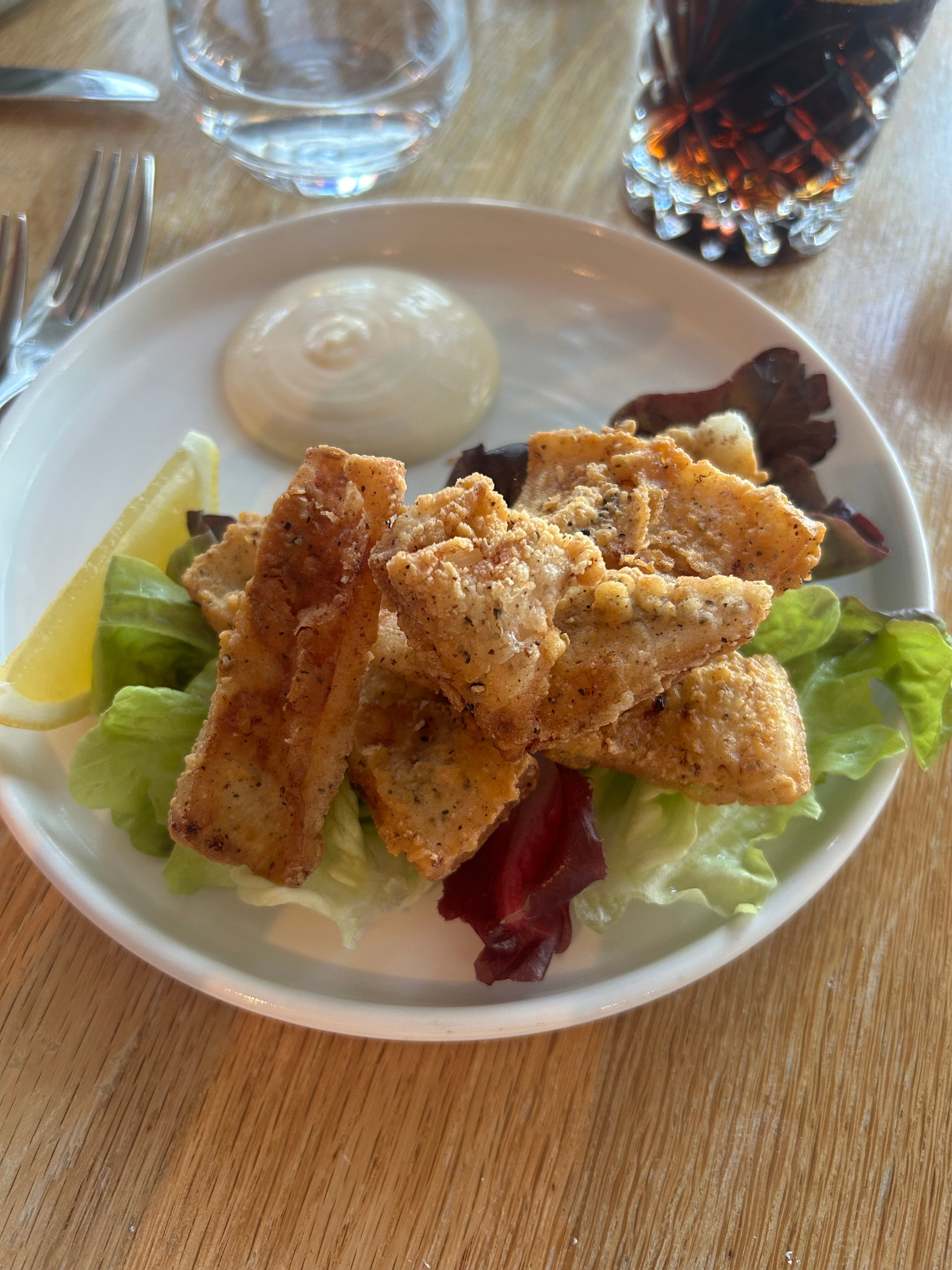 The Fell Hotel-官方