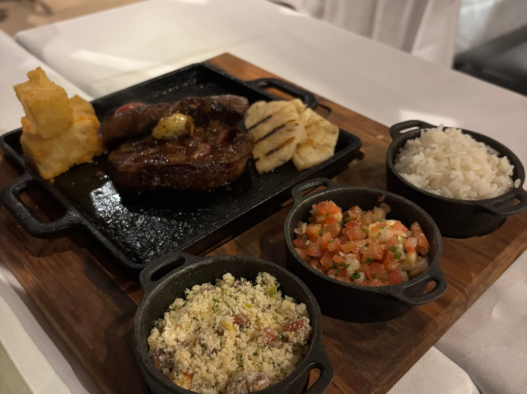 格兰奥达拉酒店主图