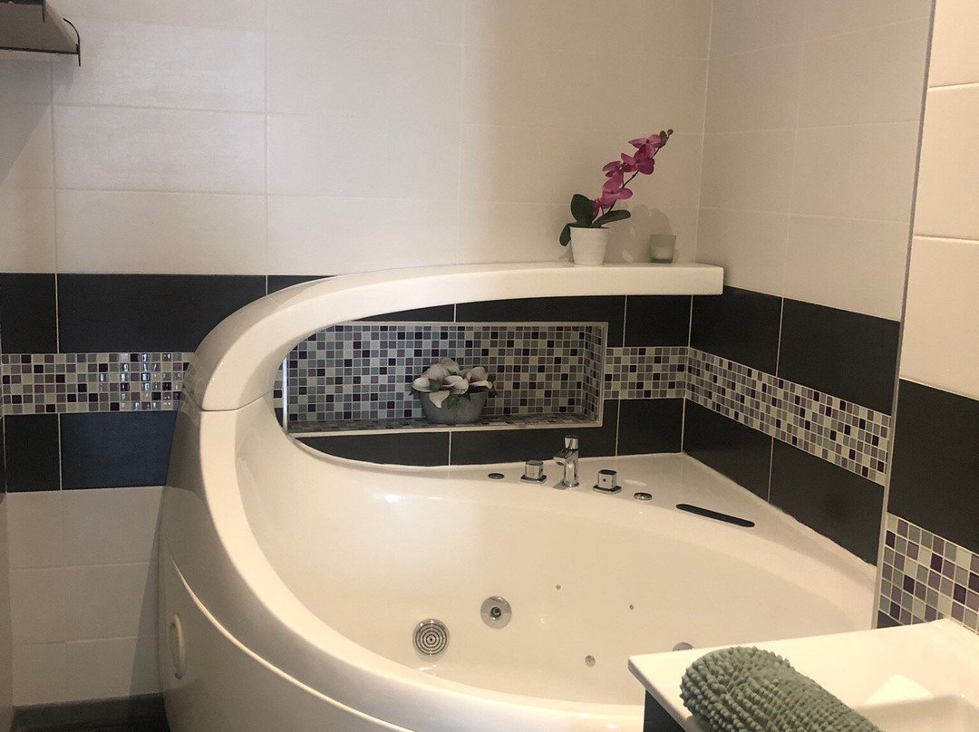 Au Coin Du Spa主图