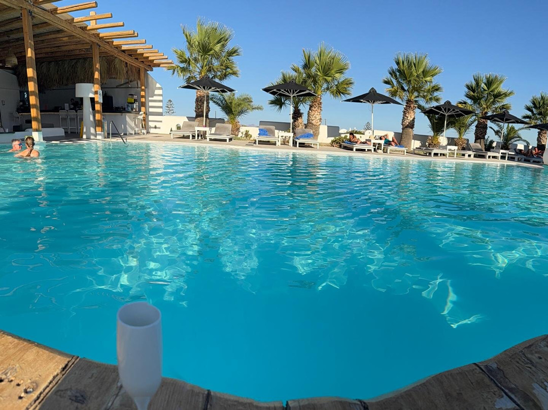 地中海皇家酒店主图