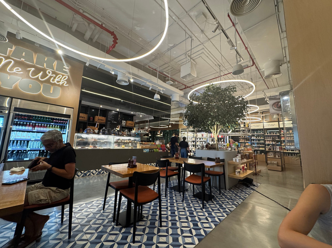 Jones The Grocer - Radisson RED Dubai Silicon Oasis