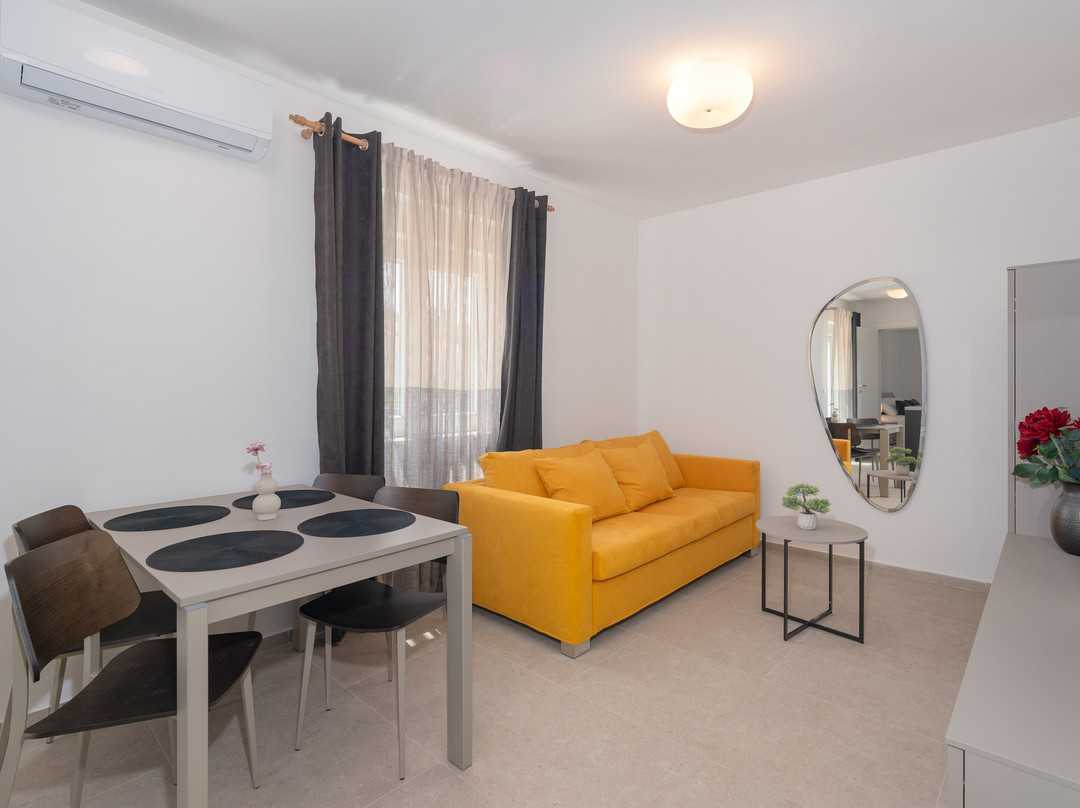 Luxury Apartments Lun