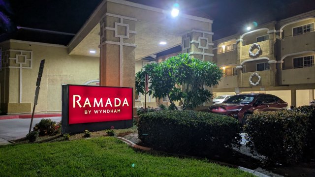 安大略华美达酒店-浴室