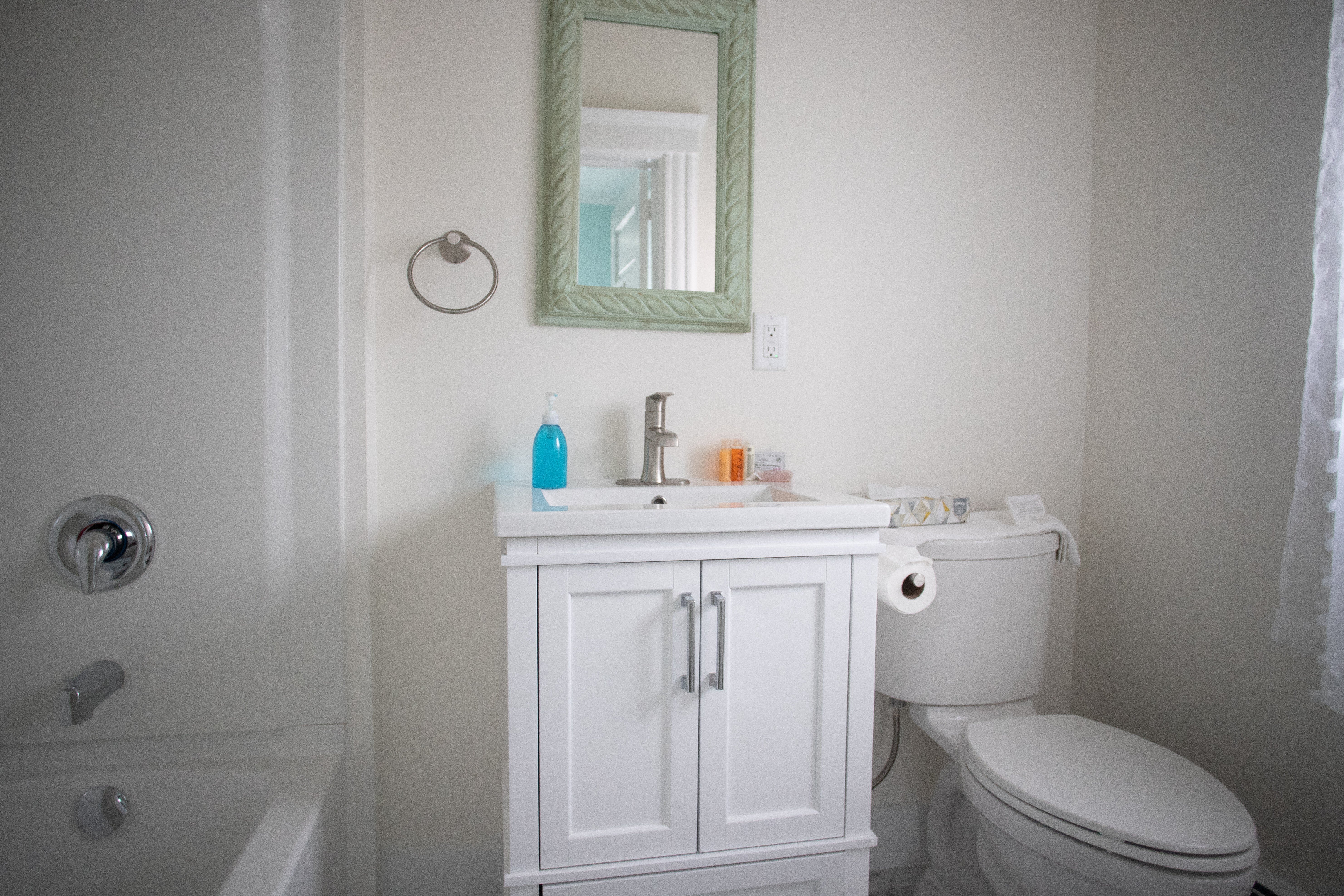 The Ocean House-浴室