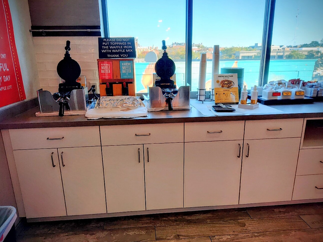 Hampton Inn Salem Boston, Ma主图