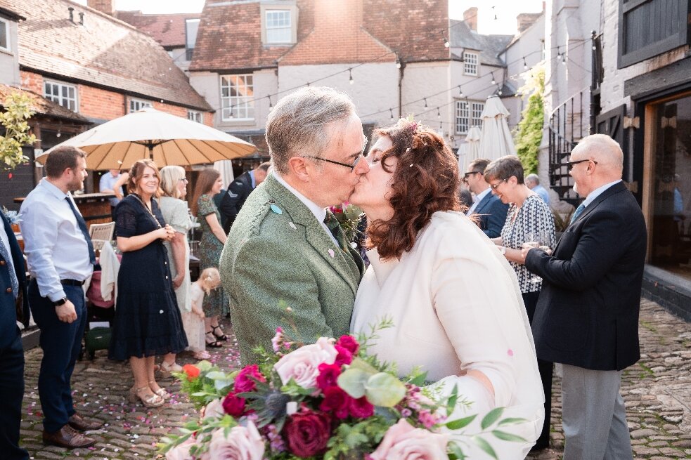 The Crown & Thistle-官方