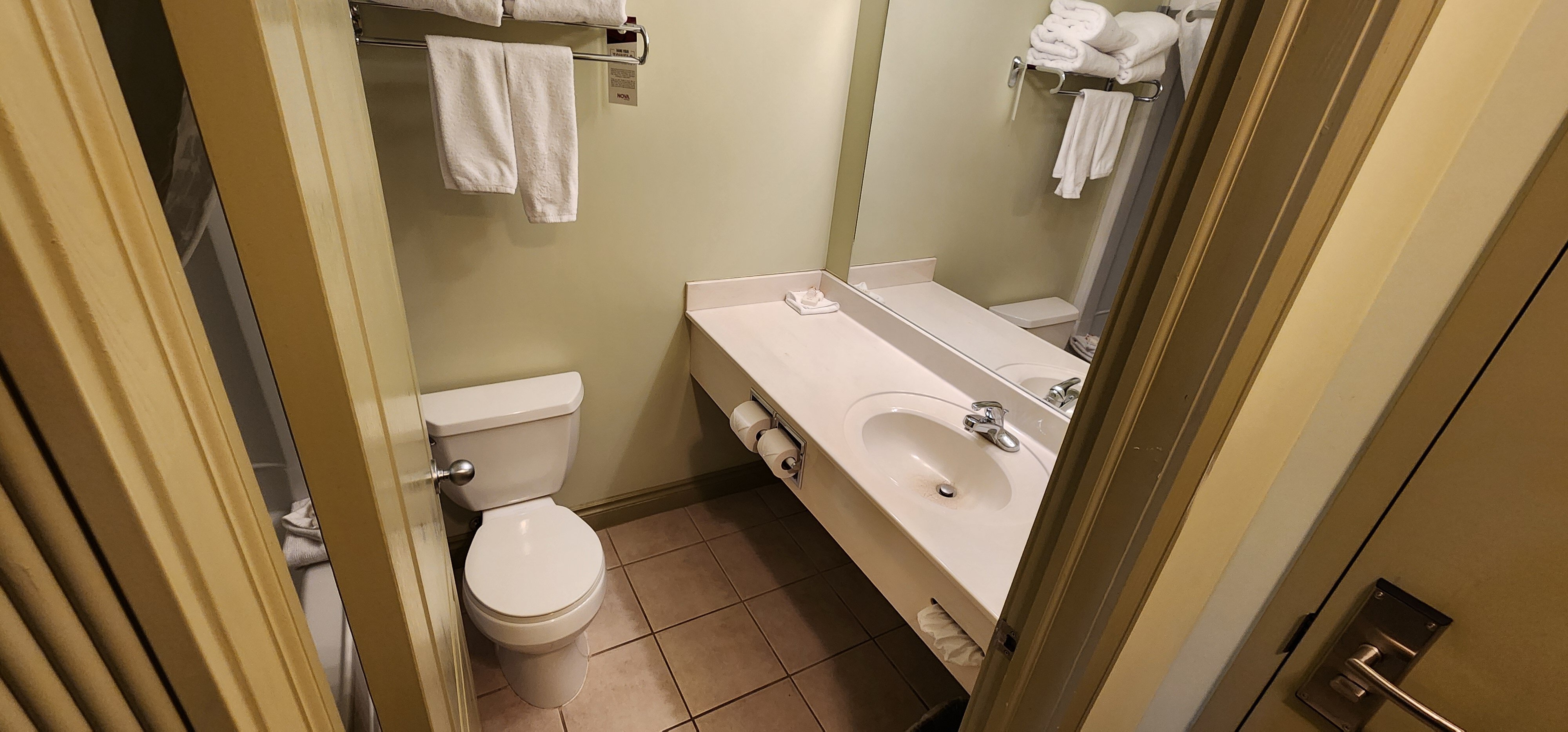 Nova Inn Peace River-浴室