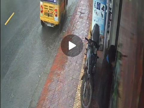 Tuktuk Khmer-金边必去景点