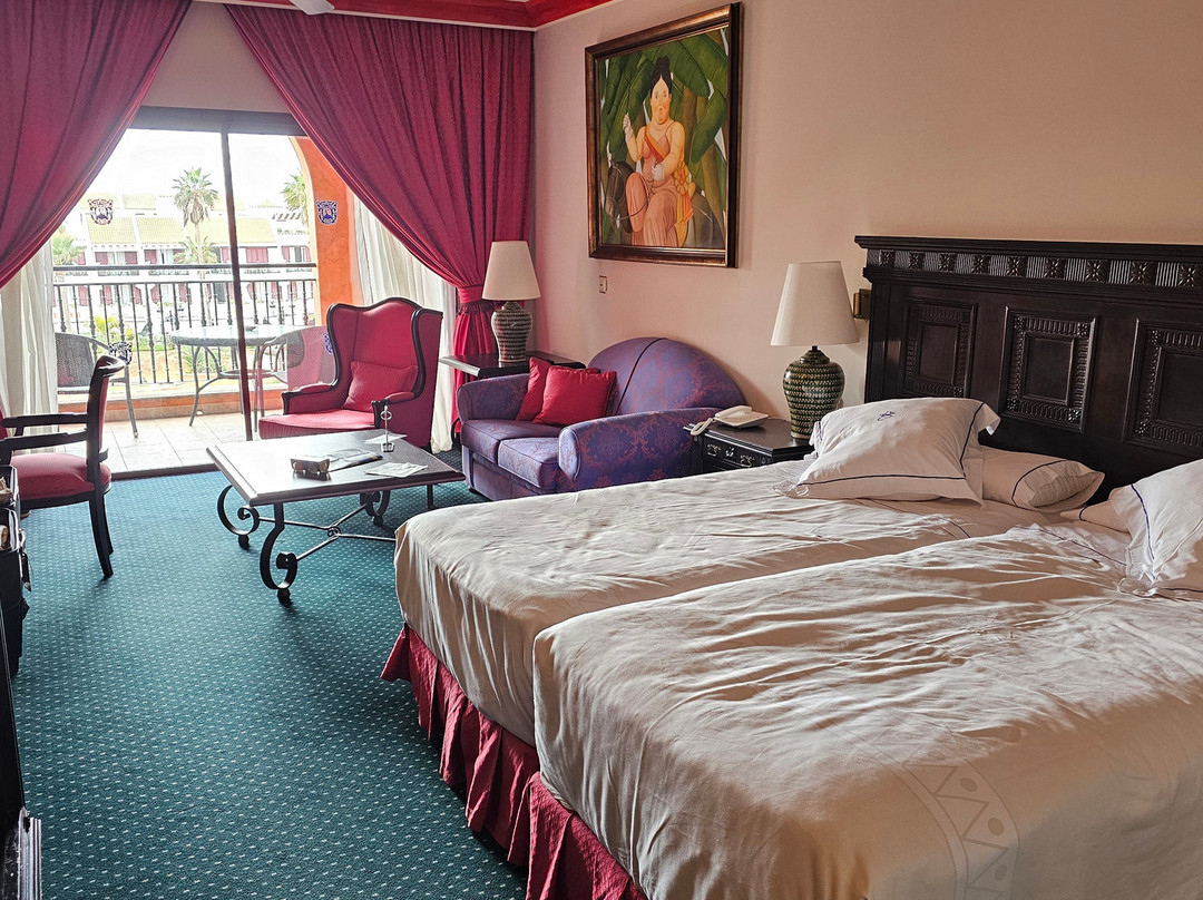 Europe Villa Cortés主图