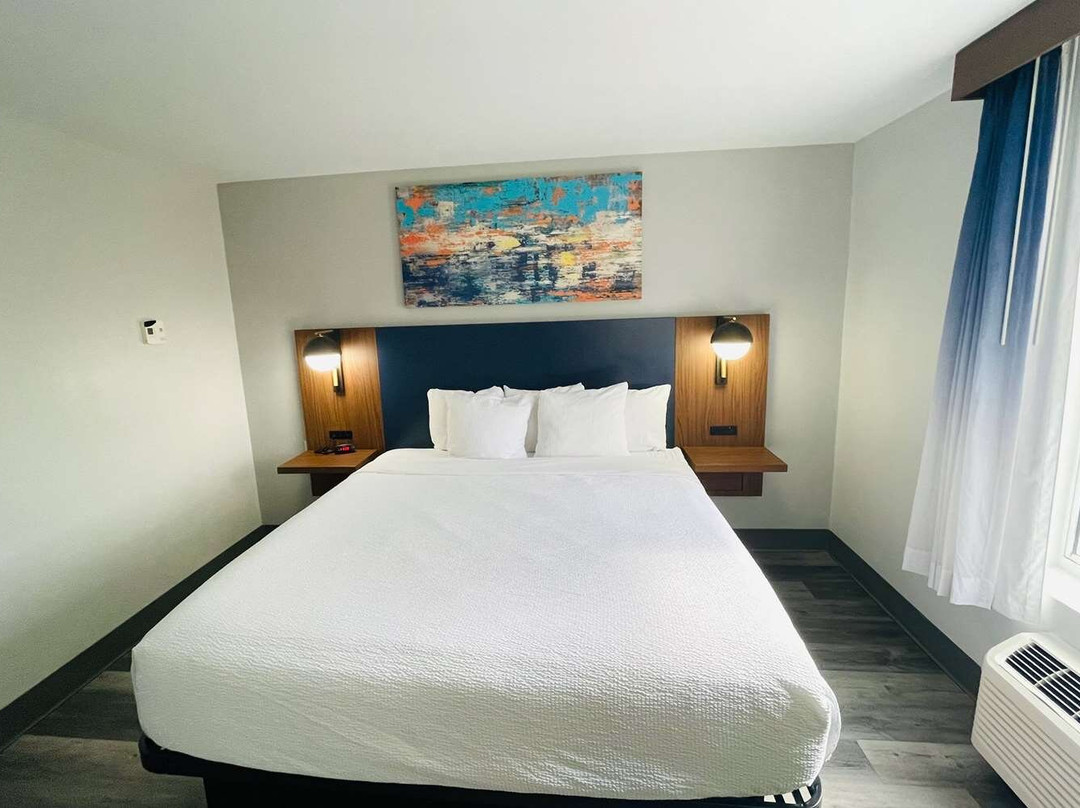 La Quinta Inn & Suites by Wyndham Birmingham Homewood主图