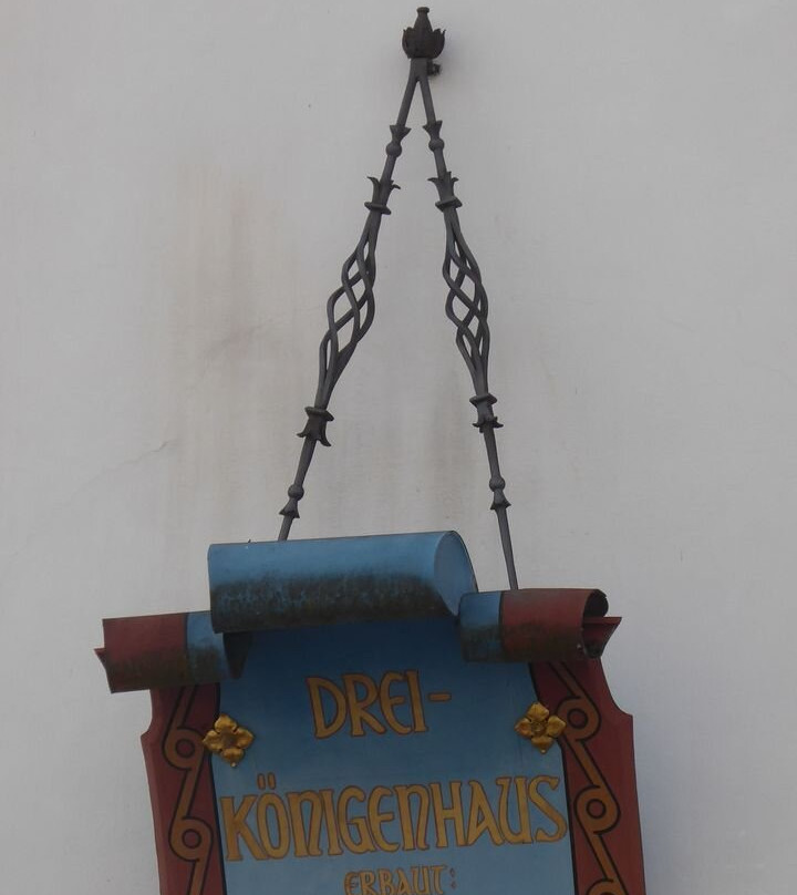 Dreikönigenhaus (House of the three Magi)-特里尔必去景点