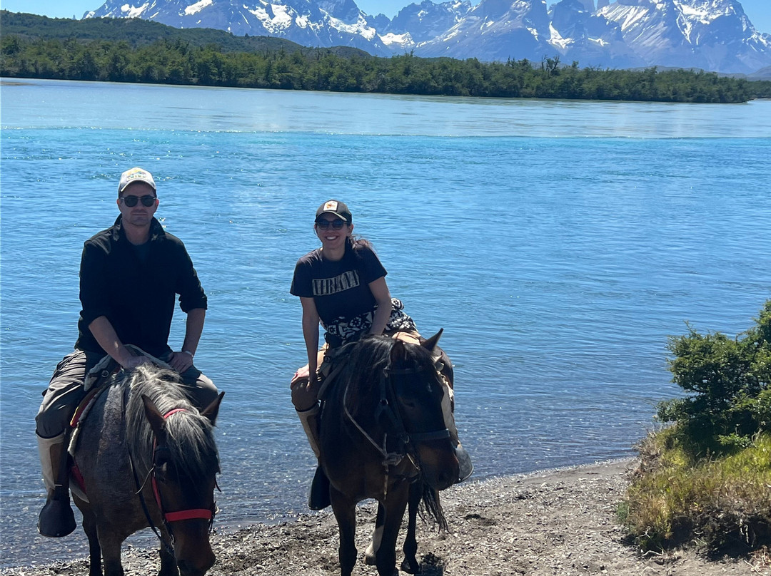 Cimarron Travel-Torres del Paine必去景点