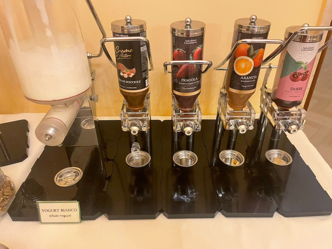 圣米歇尔公园酒店主图