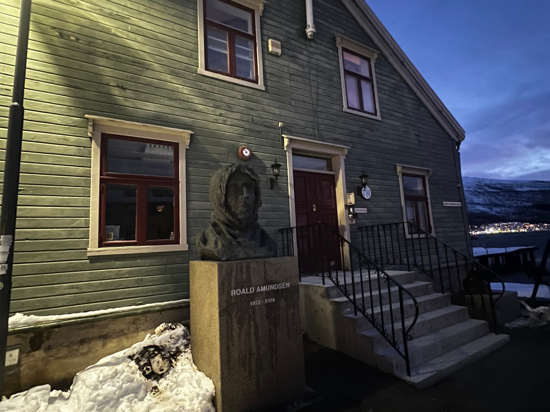 Roald Amundsen Monument-特罗姆瑟必去景点