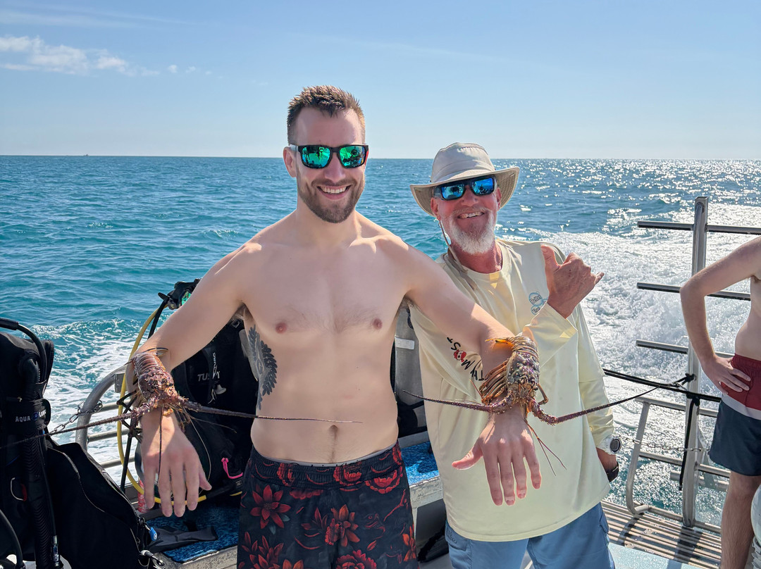 Better Than Most Scuba-马拉松必去景点