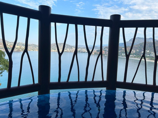 Pacifica Grand主图