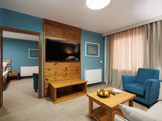 卡塔丽诺酒店& - 超半局主图