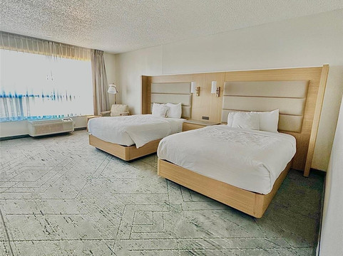 凯尔索朗维尤红狮酒店