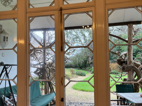 霍利班克屋酒店主图