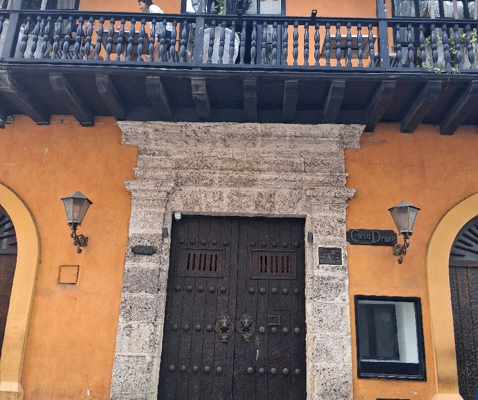 Templo de Santo Domingo-卡塔赫纳必去景点