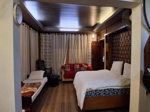 Northern Sun Inn Hotel Murree