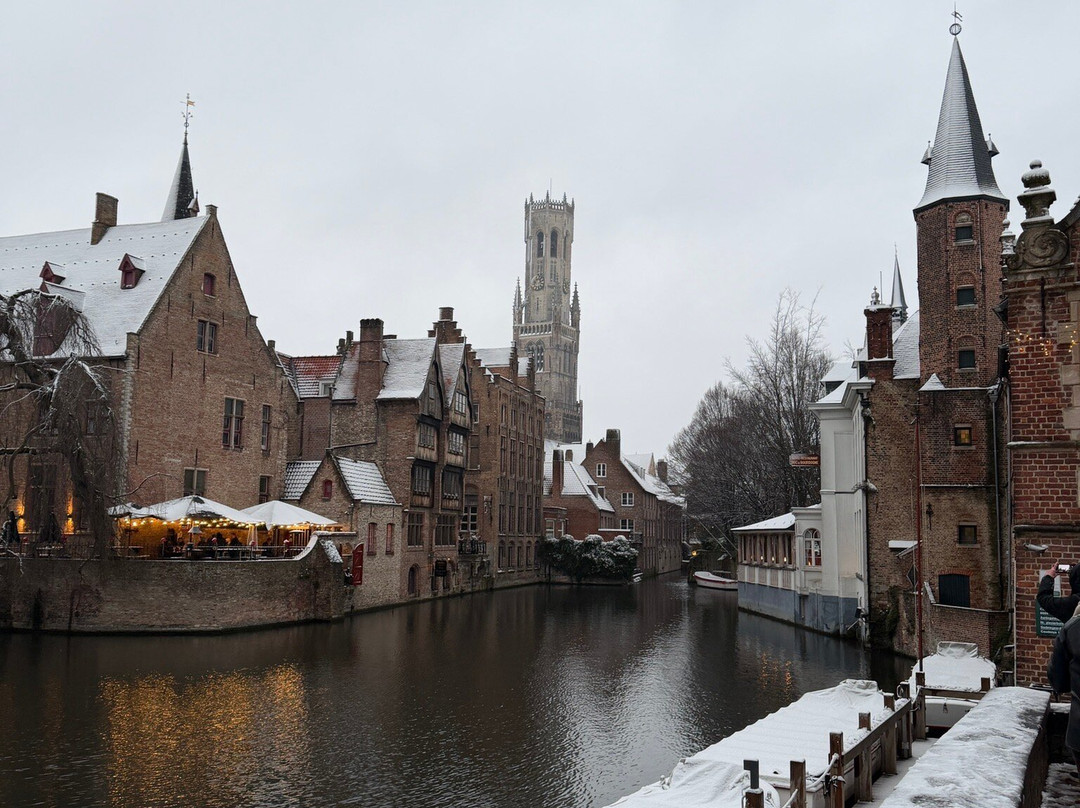 吉昂布日拖酒店-小型优雅酒店主图