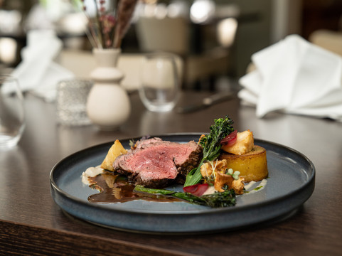 埃吉尔斯塔第尔湖酒店主图