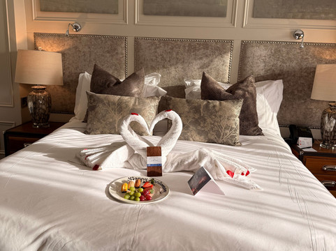 湖畔酒店及休闲中心主图