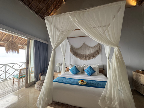 普拉玛纳自然努沙佩尼达酒店