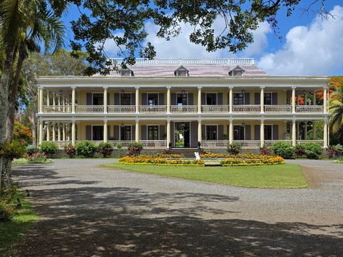 拉波多内城堡-马普必去景点