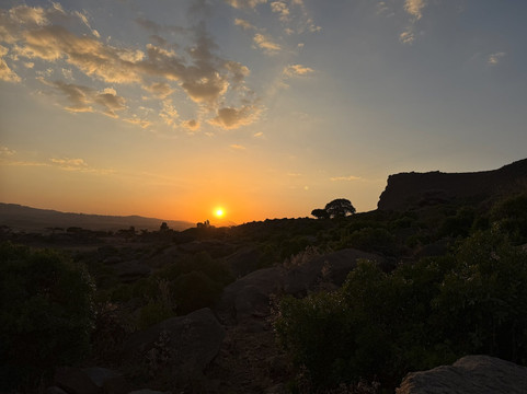 Arre Tours and Travel-默克莱必去景点