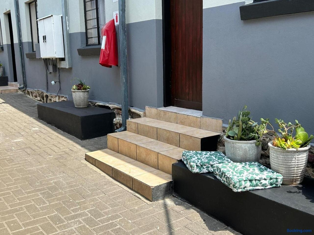 Ekuphumuleni Village