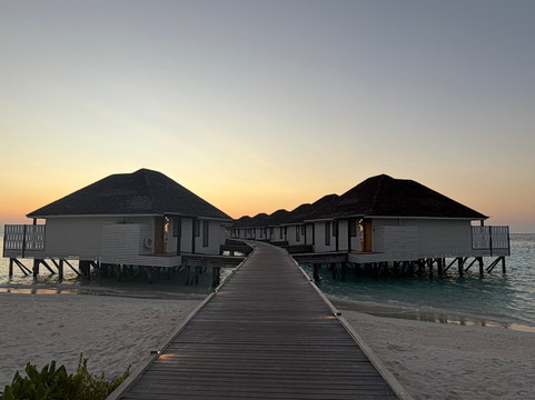 诺娃马尔代夫主图