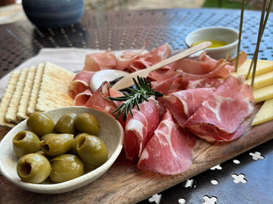 Aura Distillery-Buzet必去景点