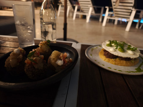 圣马尔塔希尔顿酒店主图