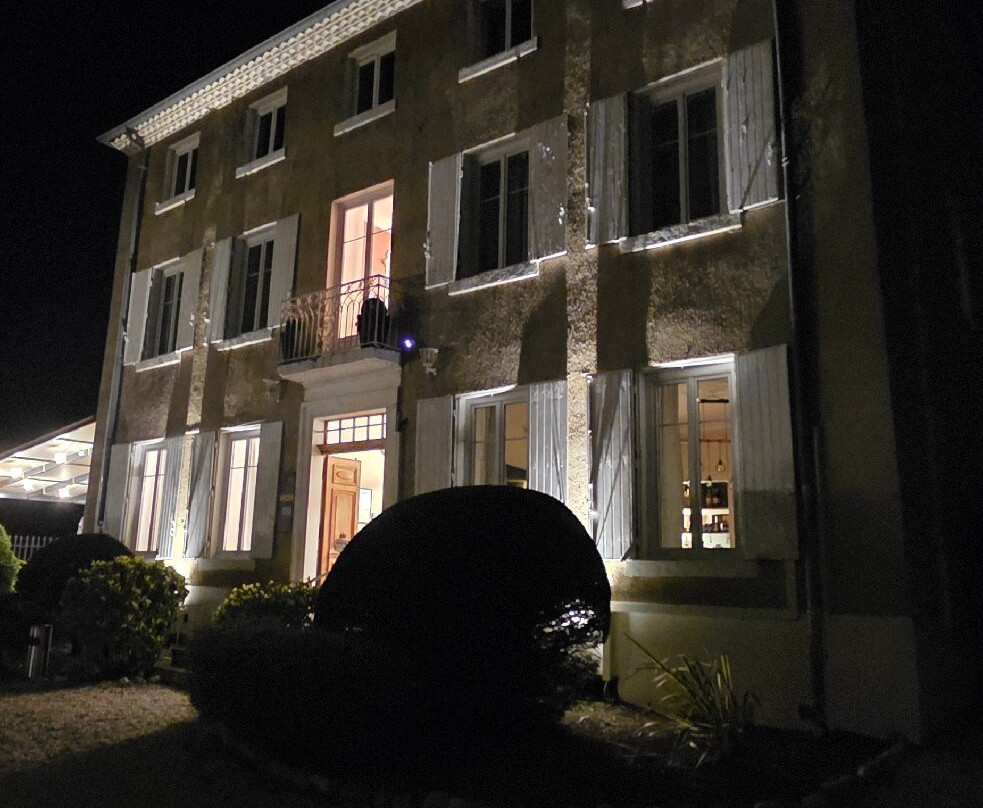 迪斯瑞德酒店主图