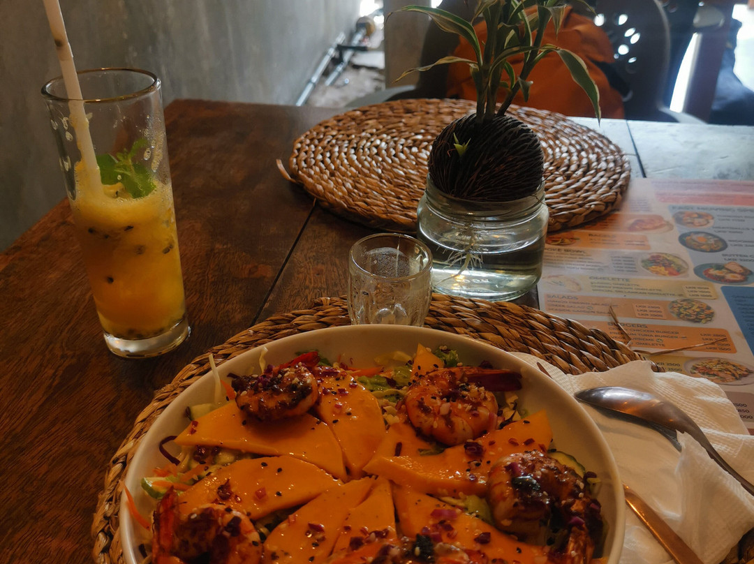 Dewa seafood restaurant and cafe