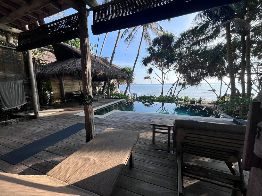 尼柯伊岛度假村主图