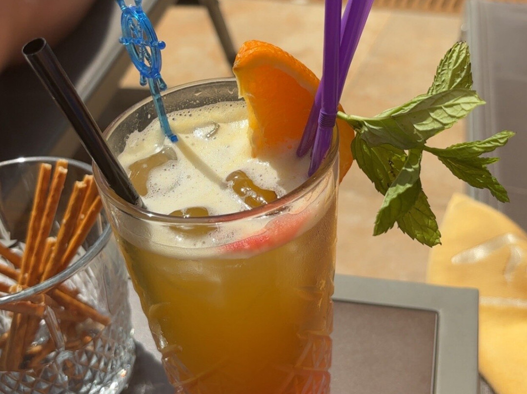 耶尼亚俊公寓式酒店主图
